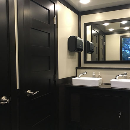 Fancy Restroom/Shower Trailer Rentals in California